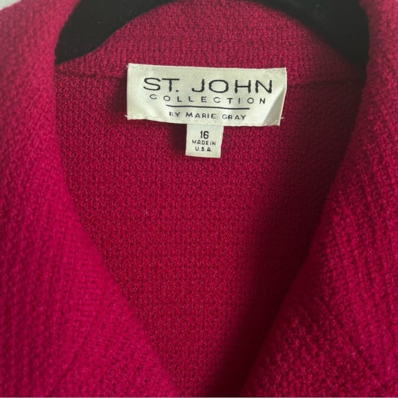 St. John Fuchsia Pantsuit Size 16 - Picture 2 of 10